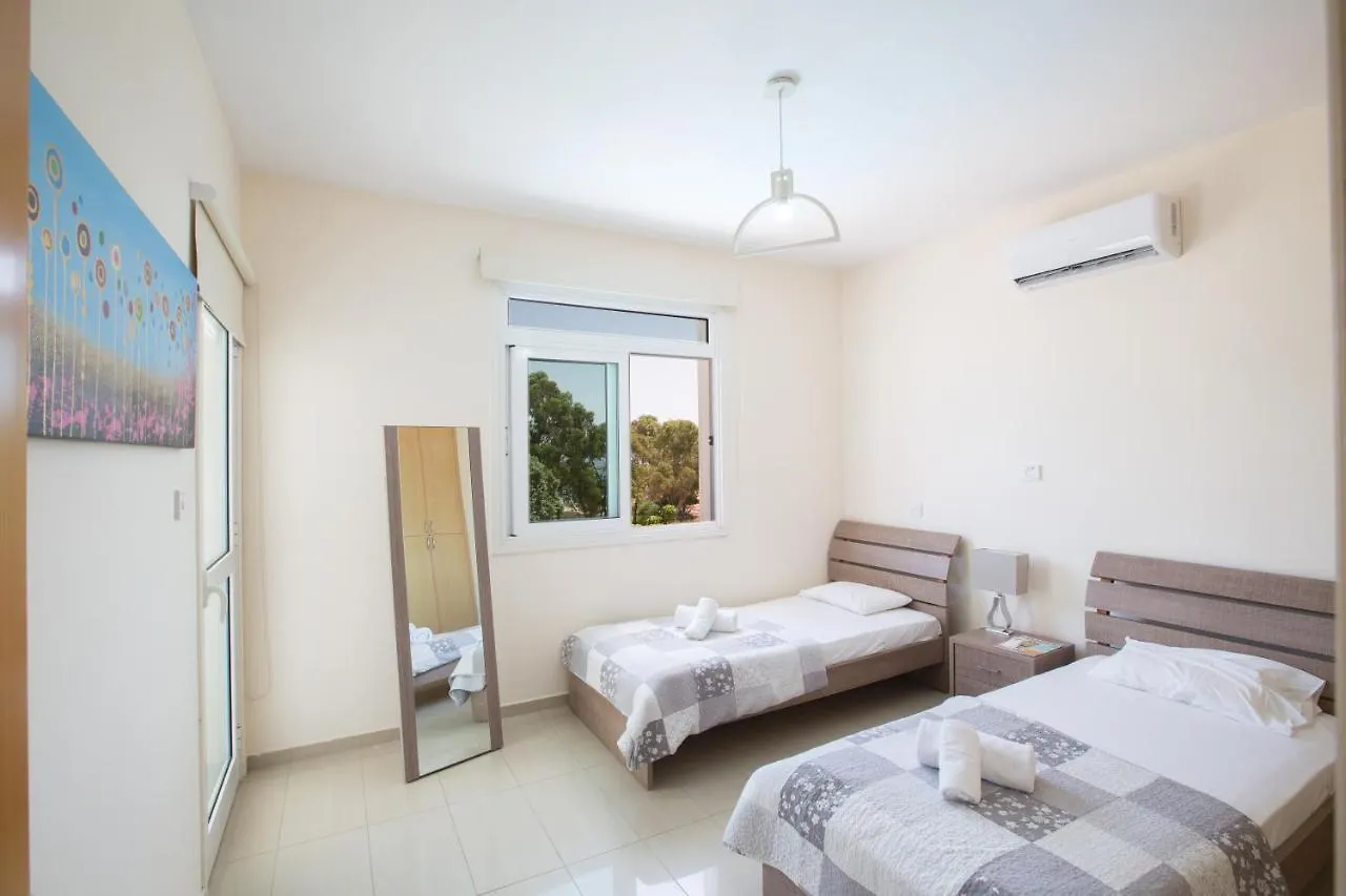 Shaye Front Line Villa Protaras